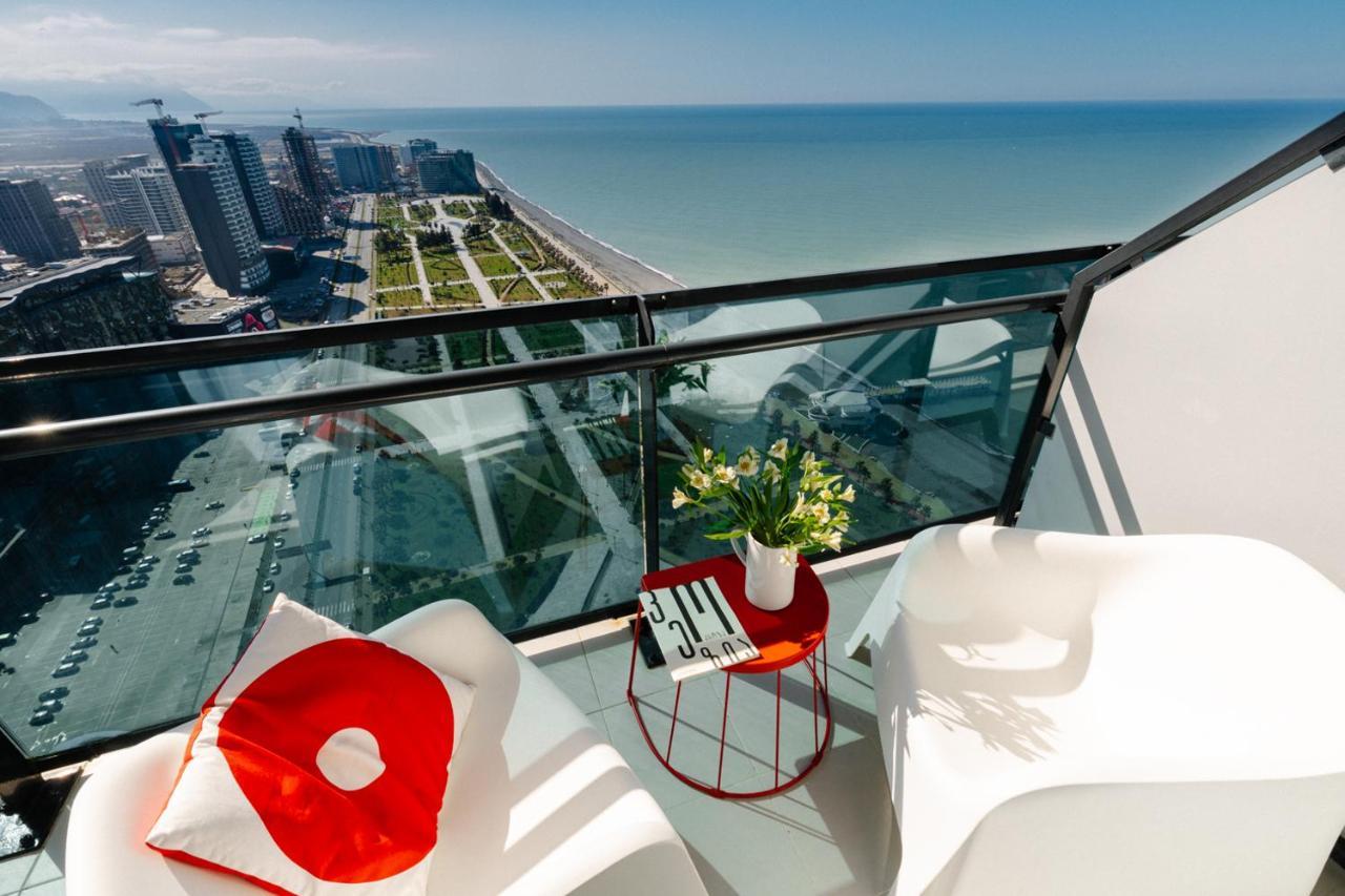 Kartuli Hotel Batumi Exterior photo